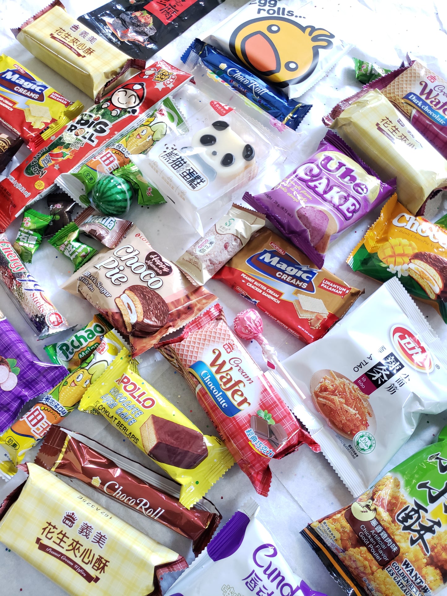 (TIKTOK LIVE) Asian Assorted Snack and Candy Box